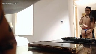 Tatapan Nakal Siskaeee Saat Ekshib Prank Room Boy