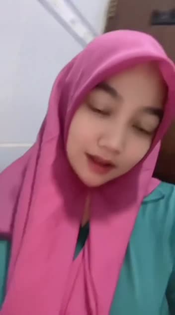 sisi liar ukhti alim
