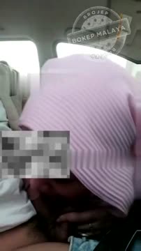 Sepongan Innocent MILF Jilbab Dalem Mobil Malay Punya – AVTub
