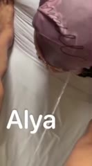 tante hijab binal haus kontol minta di kencingin