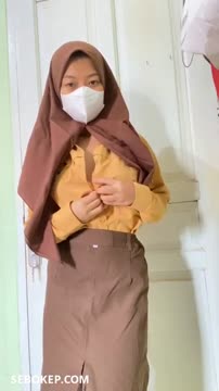 Cewek Pramuka Montok Udah Jago Colmek Pake Dildo