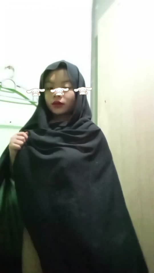 ABGe Hijab Imut Pamer Body Montok – Join Tele @lupabelum