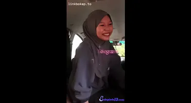 Santri Keluar Dari Santren Nyobain Sensasi Ngeue Di Mobil Bokep Indo
